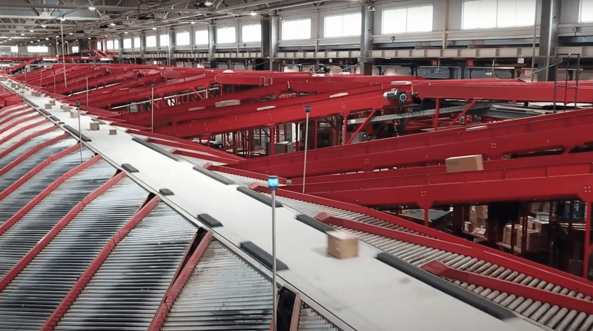conveyor system in warehouse